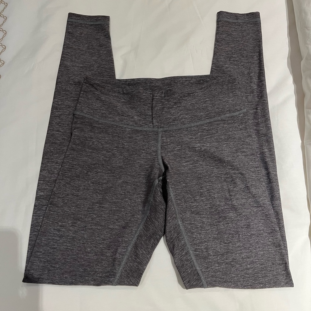LULU LEMON LIGHT GREY SUPER SOFT LEGGINGS SIZE 4